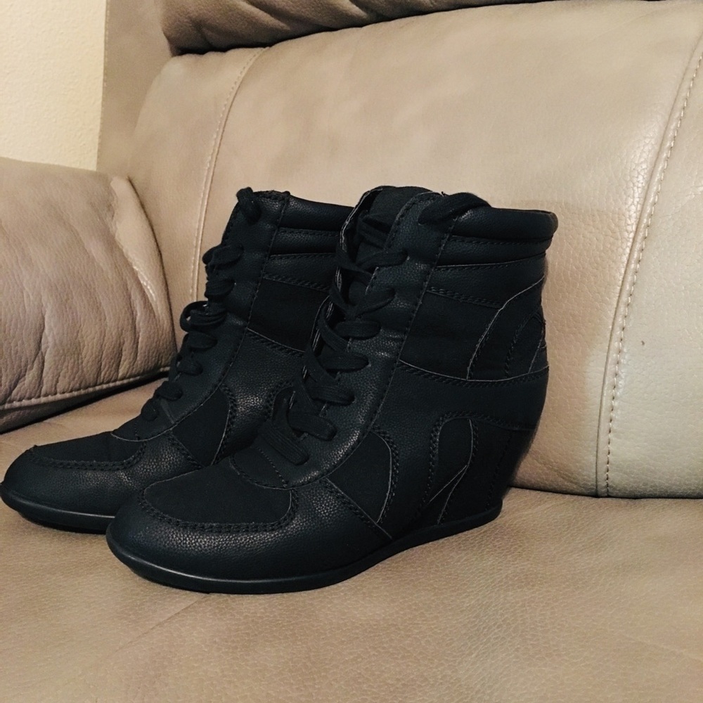 Leather Boston Proper shoes!